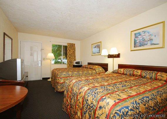 Americas Best Value Inn Bradenton-Sarasota Номер фото