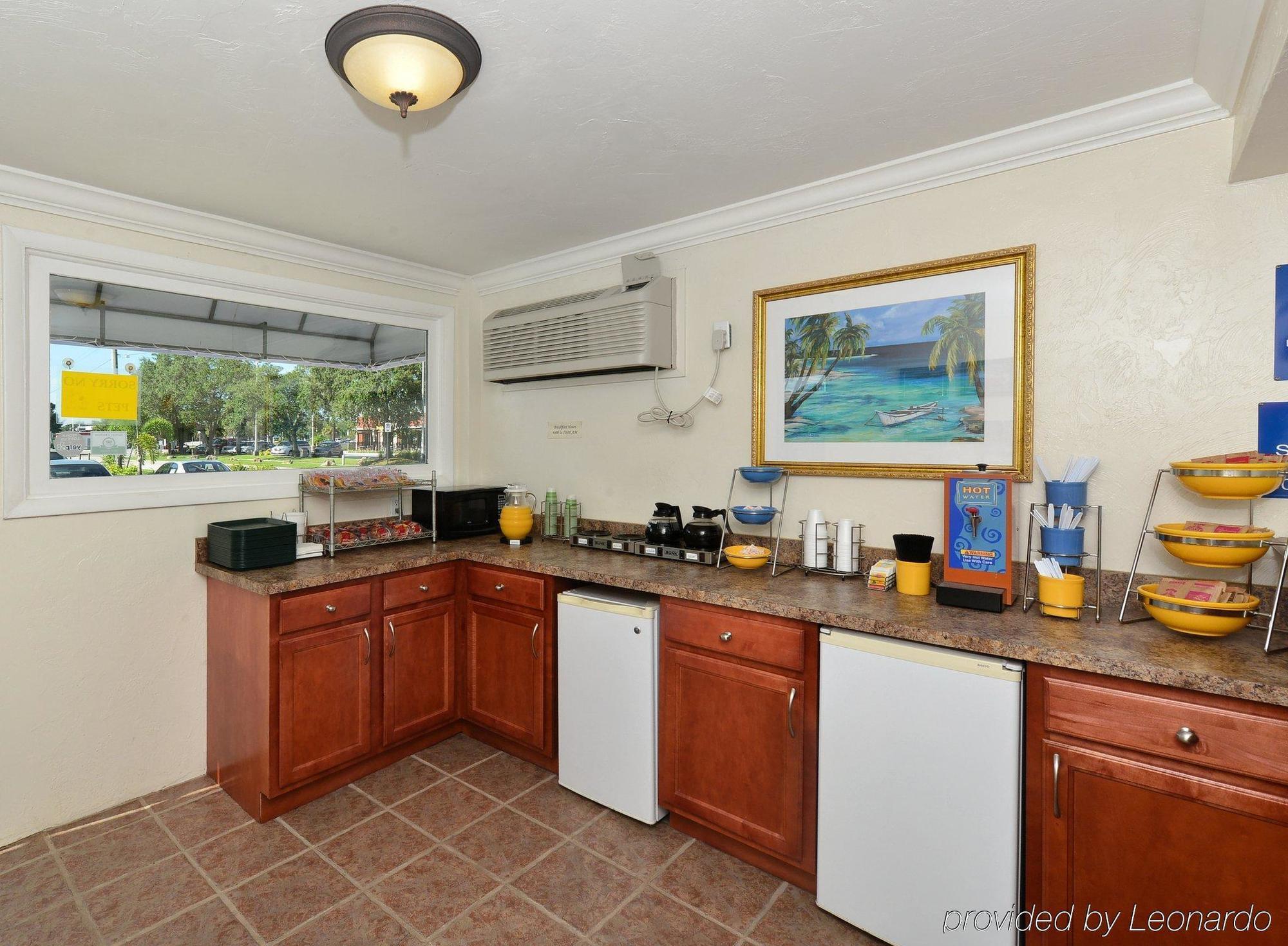 Americas Best Value Inn Bradenton-Sarasota Екстер'єр фото